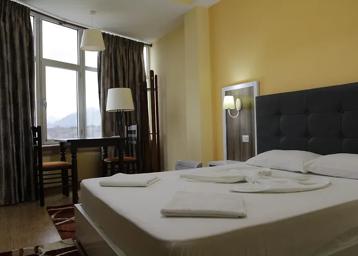 Ξενοδοχείο Star 2*