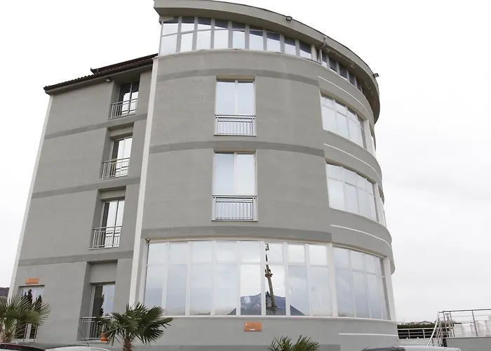 Ξενοδοχείο Star 2*