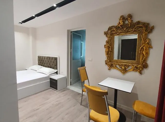 Star Hotel Selitë e Vogël